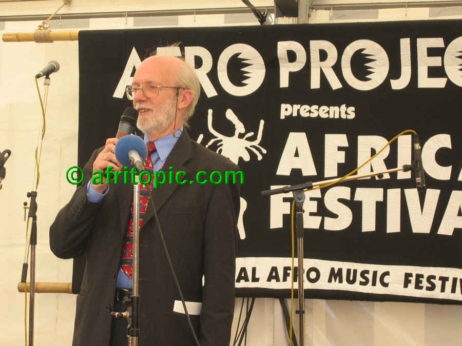 ../Images/AfricaFestival-27-28May05 029.jpg